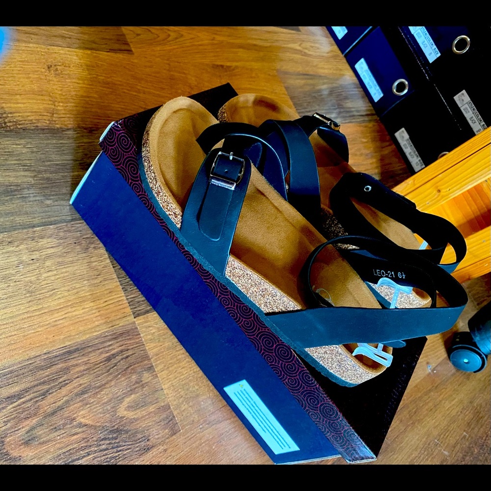 Wrap sandals